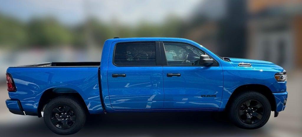 2025 RAM Ram 1500 RAM 1500 TRADESMAN CREW CAB 4X4 57 BOX