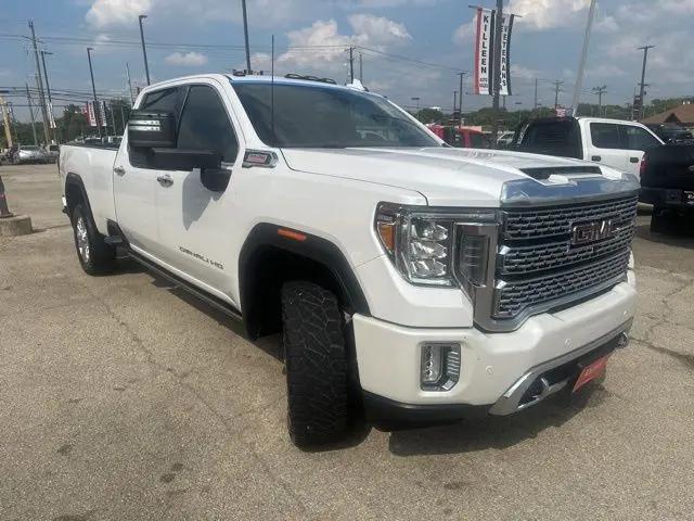 2022 GMC Sierra 2500HD 4WD Crew Cab Long Bed Denali