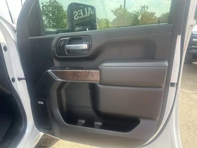 2022 GMC Sierra 2500HD 4WD Crew Cab Long Bed Denali