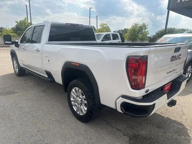 2022 GMC Sierra 2500HD 4WD Crew Cab Long Bed Denali