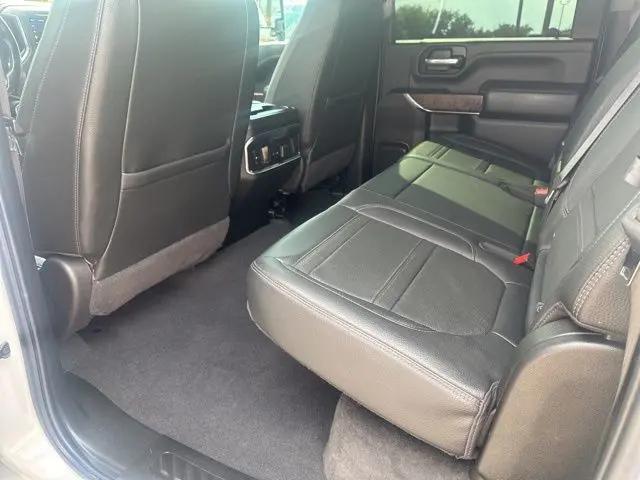 2022 GMC Sierra 2500HD 4WD Crew Cab Long Bed Denali