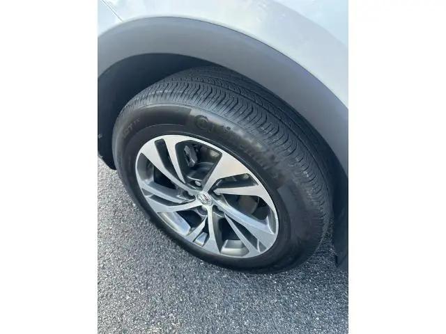 2023 Buick Envision Essence FWD