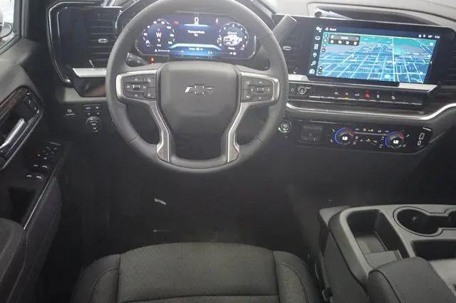 2026 Chevrolet Silverado 1500 4WD Crew Cab Short Bed LT Trail Boss