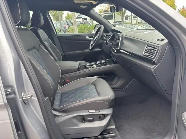 2026 Volkswagen Atlas Cross Sport SEL Premium R-Line
