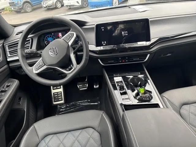 2026 Volkswagen Atlas Cross Sport SEL Premium R-Line