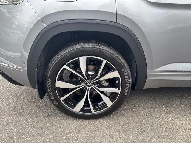 2026 Volkswagen Atlas Cross Sport SEL Premium R-Line