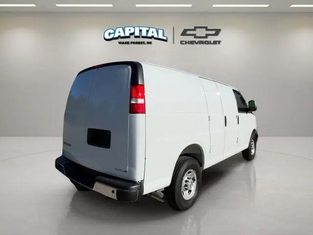 2025 Chevrolet Express Cargo Van RWD 2500 Regular Wheelbase WT