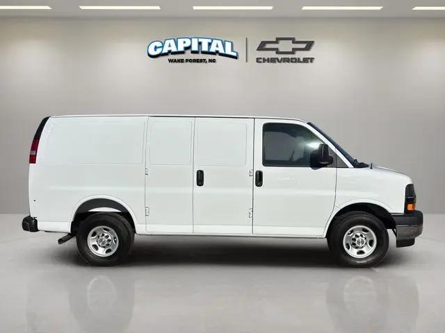 2025 Chevrolet Express Cargo Van RWD 2500 Regular Wheelbase WT