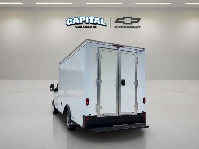 2025 Chevrolet Express Cutaway Work Van