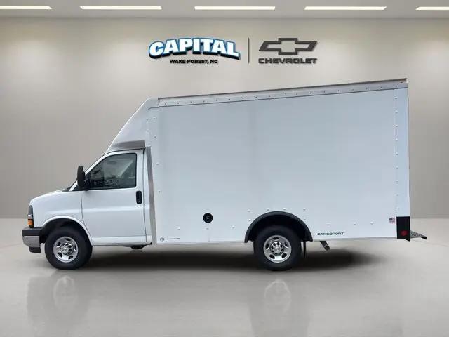 2025 Chevrolet Express Cutaway Work Van