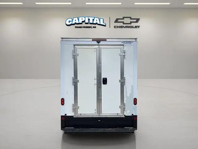 2025 Chevrolet Express Cutaway Work Van