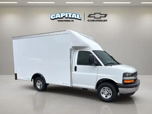 2025 Chevrolet Express Cutaway Work Van