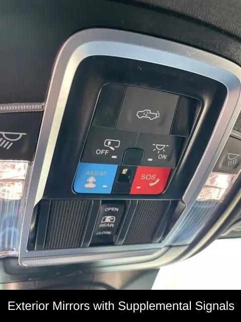 2026 Ram 2500 Laramie Crew Cab 4x4 64 Box