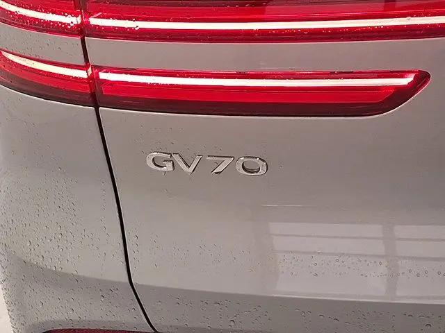 2026 Genesis GV70 2.5T Advanced
