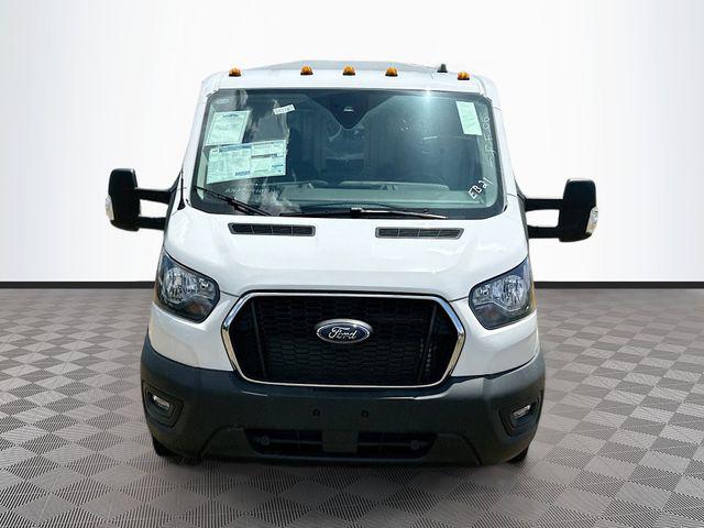 2025 Ford Transit Cutaway Base