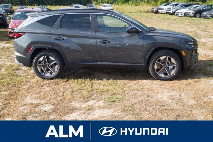 2026 Hyundai Tucson SEL photo 3