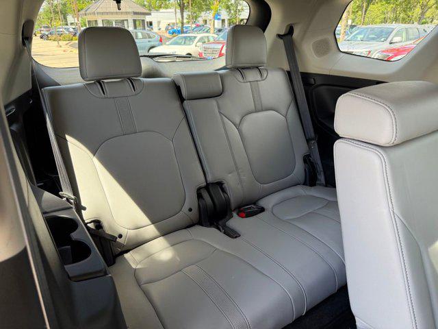 2024 Honda Pilot Touring