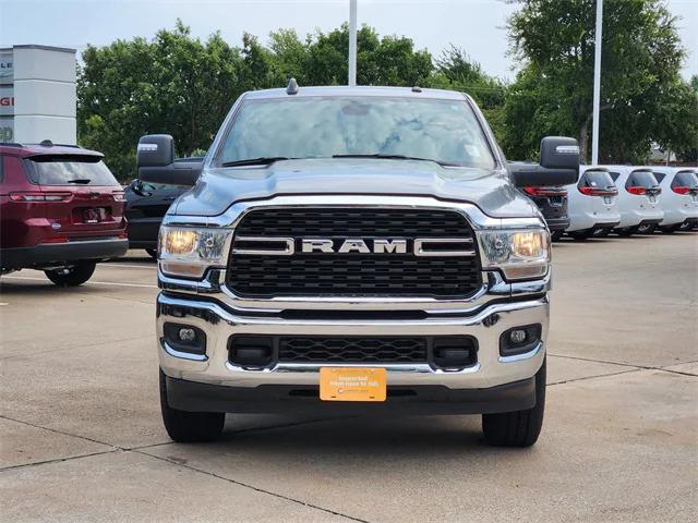 2024 RAM 2500 Big Horn Crew Cab 4x4 64 Box