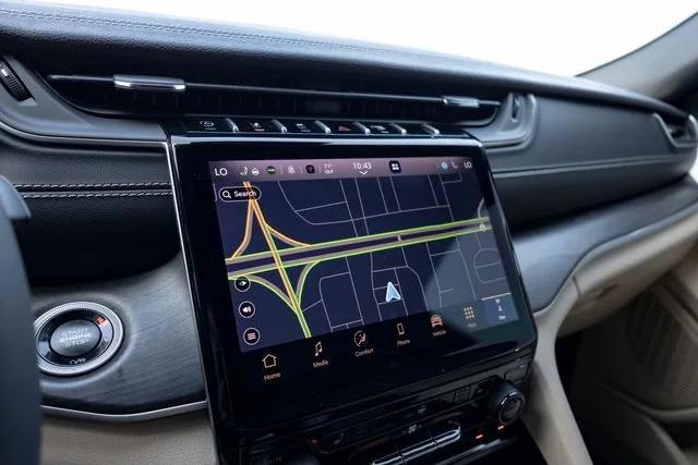 2024 Jeep Grand Cherokee Limited 4x4 2024 Jeep Grand Cherokee Limited 4x4