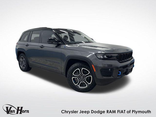 2022 Jeep Grand Cherokee 4xe Trailhawk 4x4