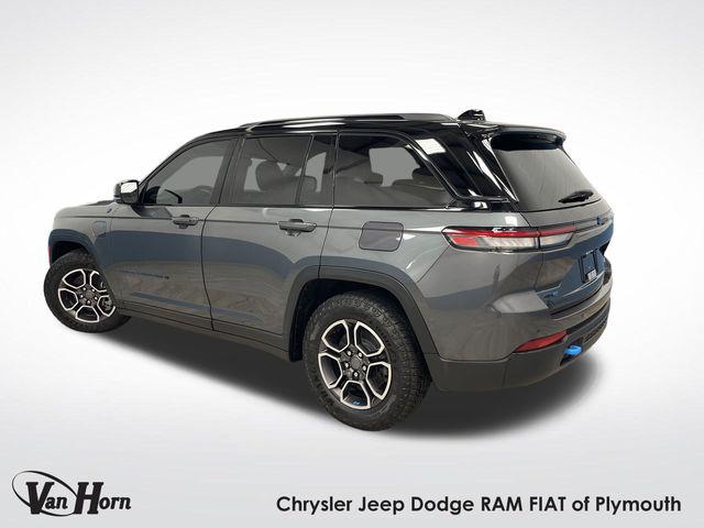 2022 Jeep Grand Cherokee 4xe Trailhawk 4x4