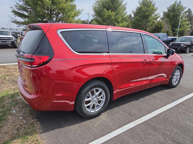 2025 Chrysler Pacifica PACIFICA SELECT