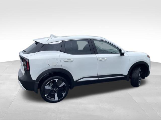 2025 Nissan Kicks SR FWD