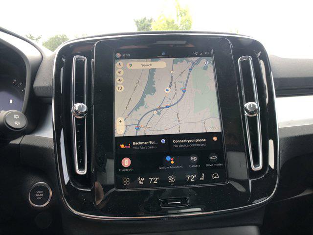 2026 Volvo XC40 B5 Ultra Black Edition