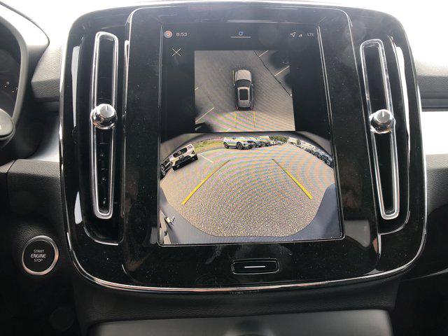 2026 Volvo XC40 B5 Ultra Black Edition