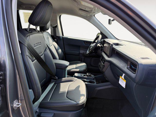 2025 Ford Maverick Lobo Standard