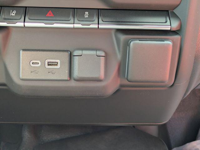 2025 Chevrolet Silverado 3500HD Work Truck