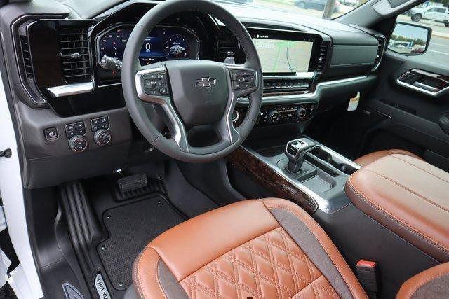 2025 Chevrolet Silverado 1500 4WD Crew Cab Short Bed RST