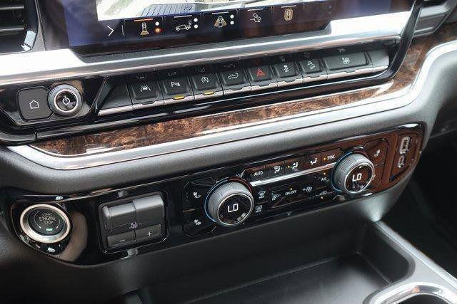 2025 Chevrolet Silverado 1500 4WD Crew Cab Short Bed RST