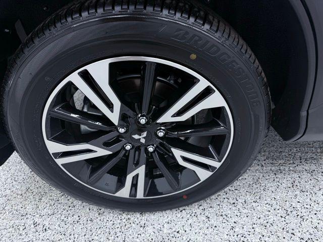 2025 Mitsubishi Eclipse Cross LE 1.5T S-AWC