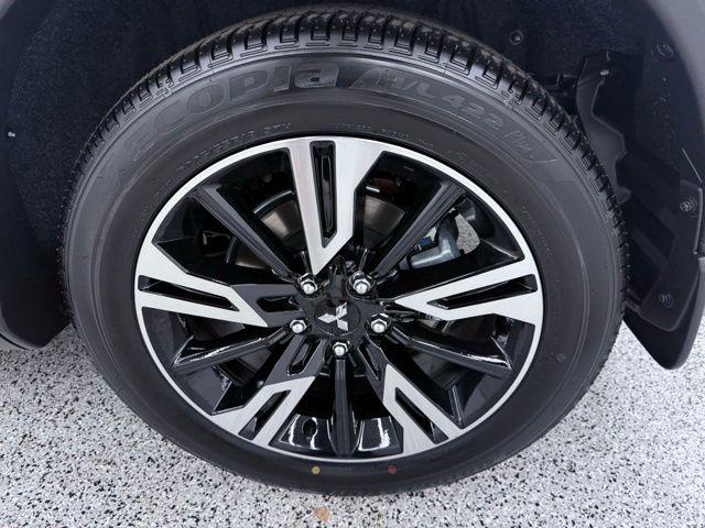 2025 Mitsubishi Eclipse Cross LE 1.5T S-AWC