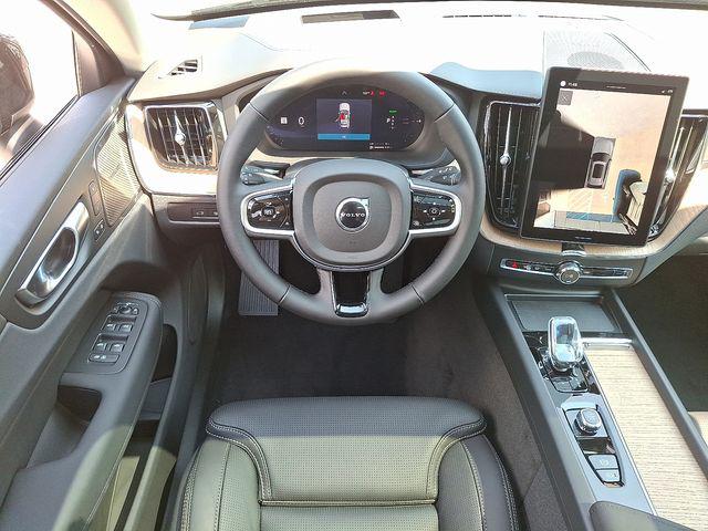 2026 Volvo XC60 Plug-In Hybrid T8 Ultra