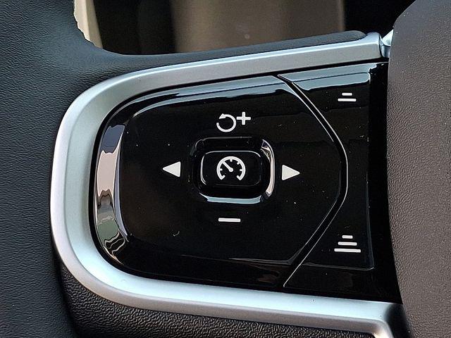 2026 Volvo XC60 Plug-In Hybrid T8 Ultra