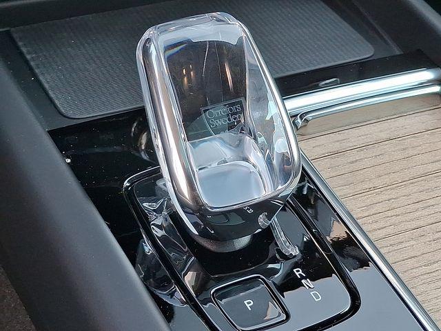 2026 Volvo XC60 Plug-In Hybrid T8 Ultra