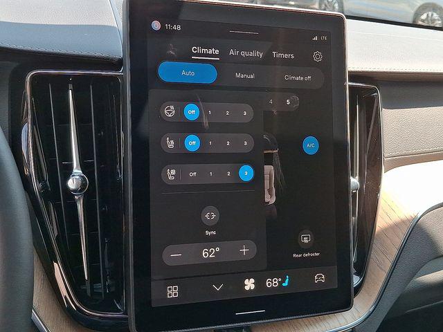 2026 Volvo XC60 Plug-In Hybrid T8 Ultra