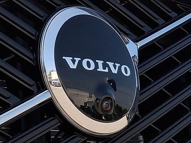 2026 Volvo XC60 Plug-In Hybrid T8 Ultra