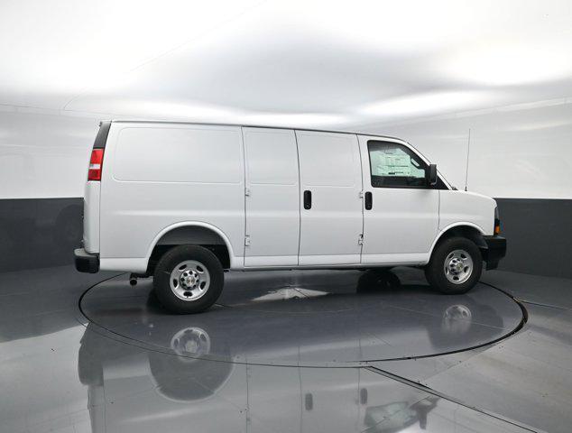 2025 Chevrolet Express Cargo Van RWD 2500 Regular Wheelbase WT