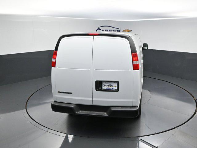 2025 Chevrolet Express Cargo Van RWD 2500 Regular Wheelbase WT