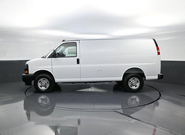 2025 Chevrolet Express Cargo Van RWD 2500 Regular Wheelbase WT