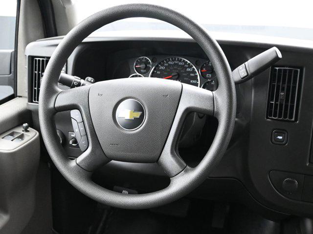 2025 Chevrolet Express Cargo Van RWD 2500 Regular Wheelbase WT