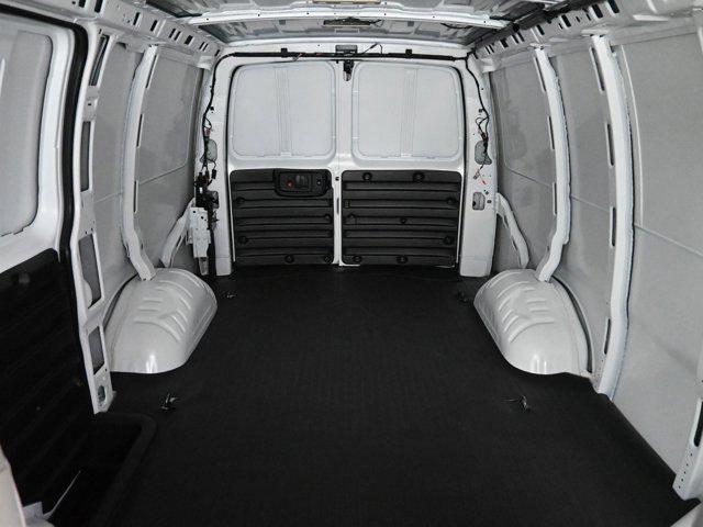 2025 Chevrolet Express Cargo Van RWD 2500 Regular Wheelbase WT
