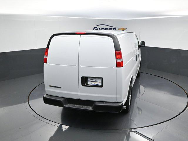 2025 Chevrolet Express Cargo Van RWD 2500 Regular Wheelbase WT