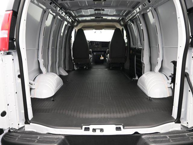 2025 Chevrolet Express Cargo Van RWD 2500 Regular Wheelbase WT