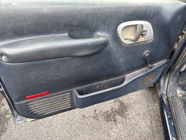2000 Chevrolet IS 250 LS