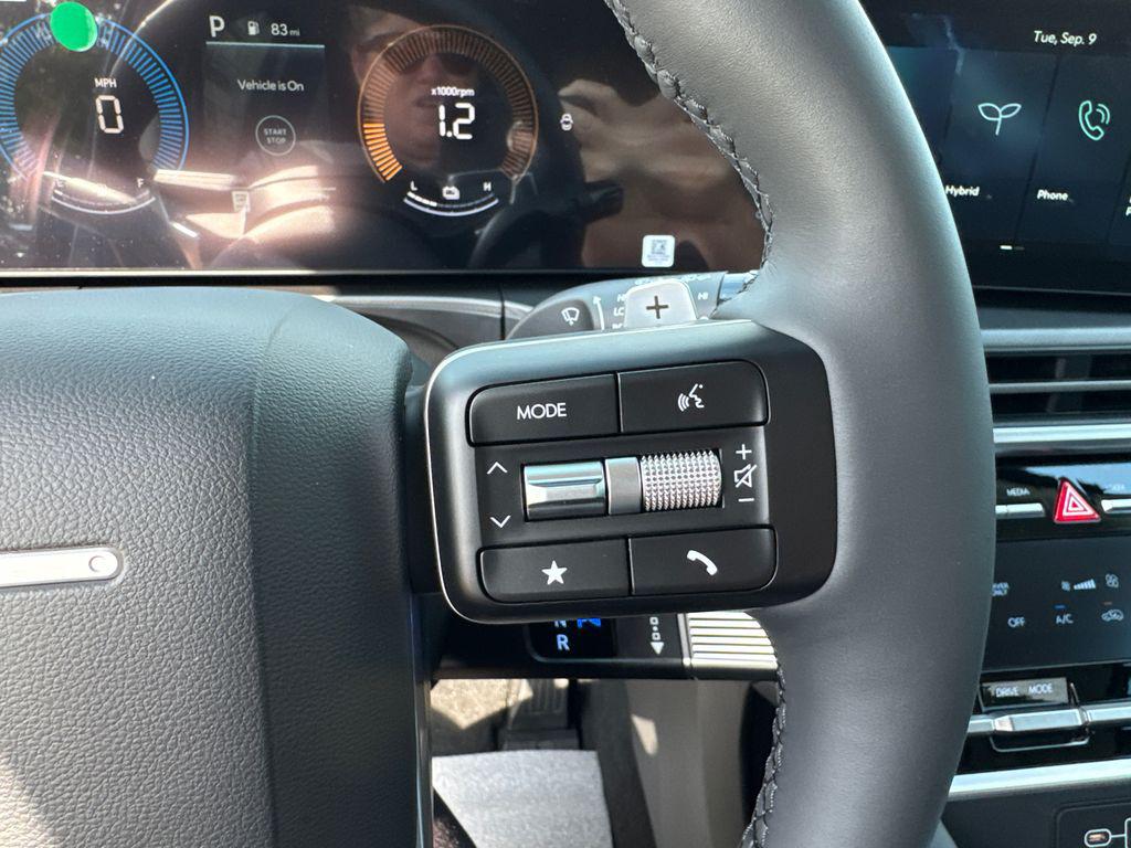 New 2026 Gray HYUNDAI SE image 17