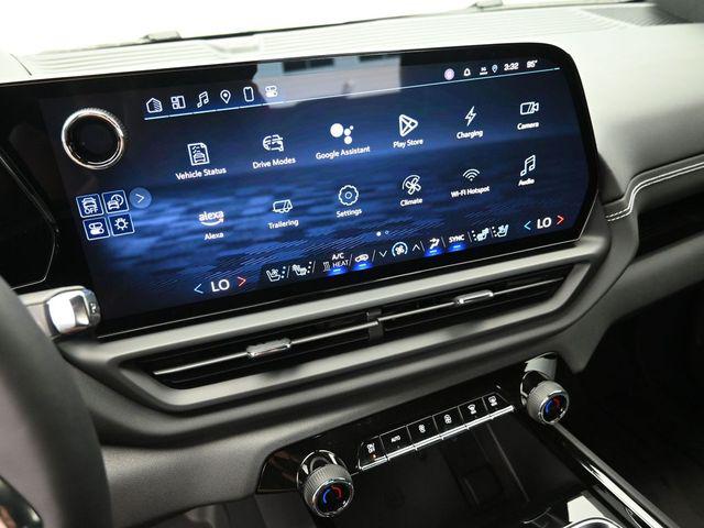 2025 Chevrolet Silverado EV LT